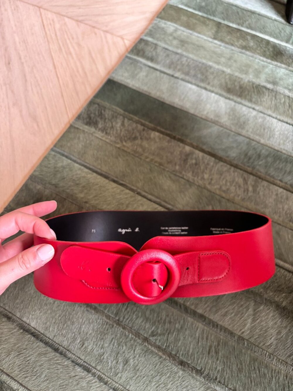 Majid Women's Belt XS Red VTG Leather Classic 80's Wide Mod Round Buckle Ladies